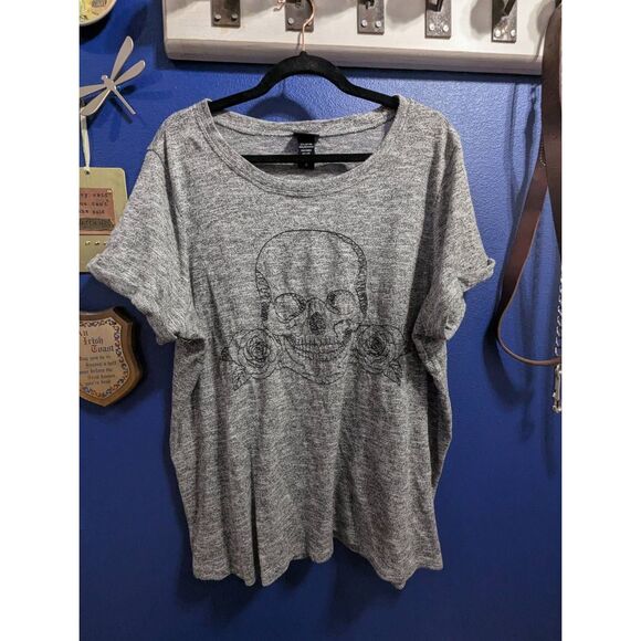 Sz 2 Torrid Skull Tee - Picture 1 of 6